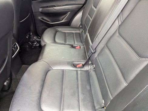 Used 2025 MAZDA CX-5 AWD 2.5 S w/ Preferred Package image 17