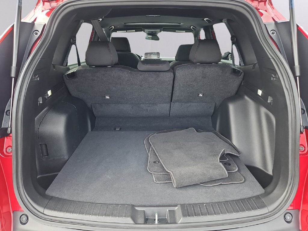 Used 2025 Honda CR-V Sport image 30