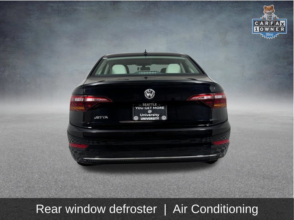 Used 2019 Volkswagen Jetta SE w/ Cold Weather Package FWD image 8