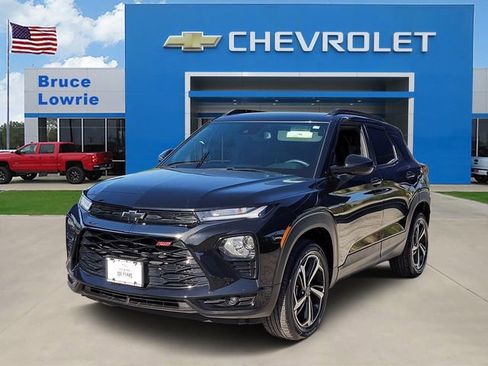 Used 2023 Chevrolet TrailBlazer RS w/ Convenience Package image 1