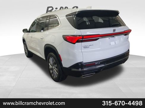Used 2025 Buick Enclave Preferred FWD image 12