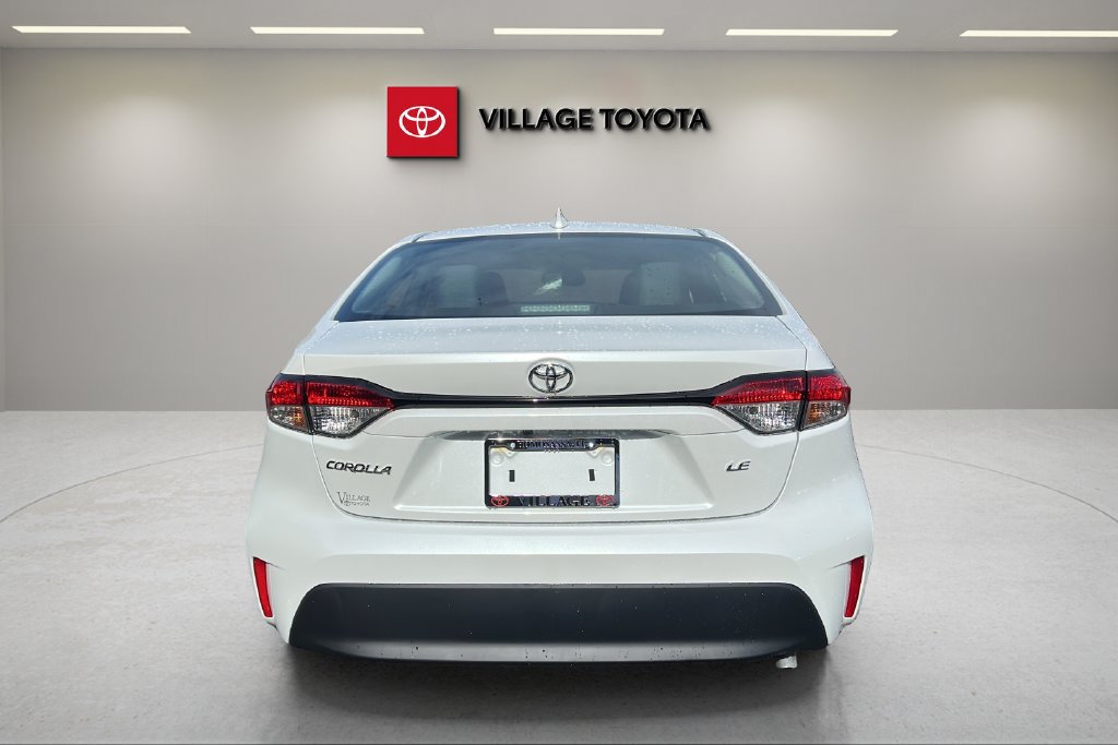 New 2027 Toyota Corolla LE w/ LE Premium Package FWD image 4