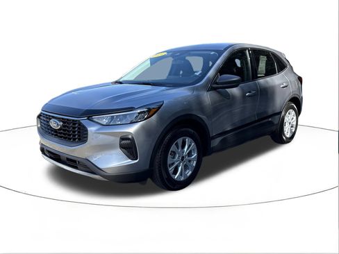 Used 2024 Ford Escape Active w/ Tech Pack #1 image 7