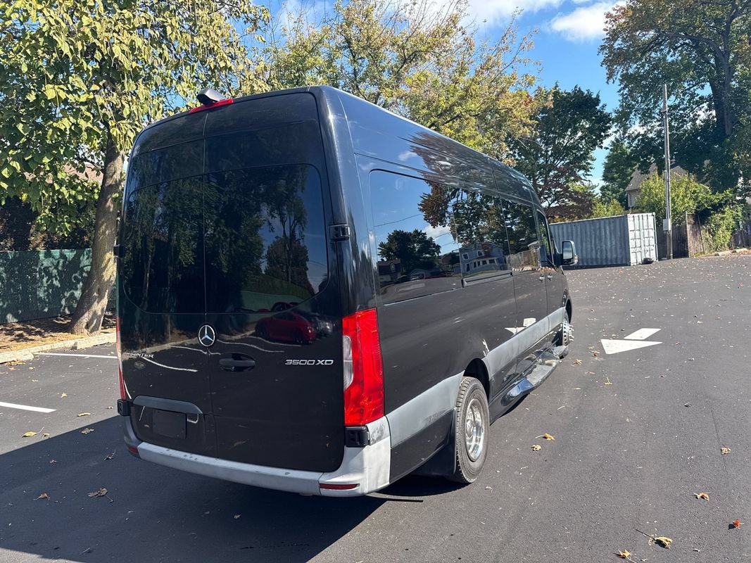 Used 2021 Mercedes-Benz Sprinter 3500 image 8