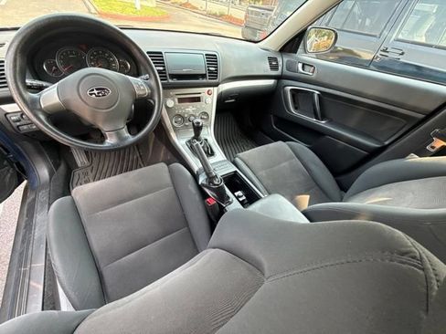 Used 2008 Subaru Outback 2.5i AWD/4WD image 6