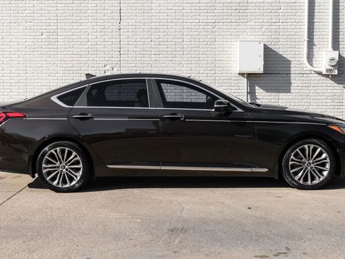 Used 2015 Hyundai Genesis 3.8 w/ Option Group 02 image 7