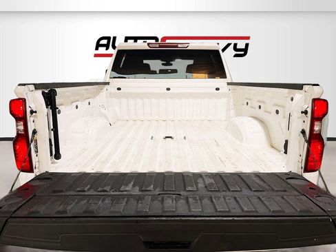 Used 2023 Chevrolet Silverado 2500 Custom w/ Custom Convenience Package AWD/4WD image 25