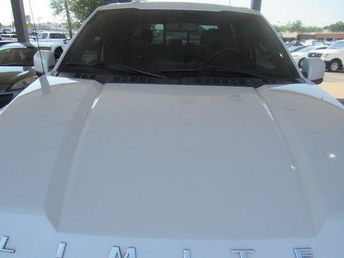 Used 2018 Ford F150 Limited AWD/4WD image 5