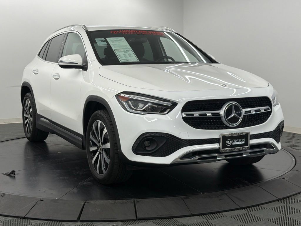 Used 2022 Mercedes-Benz GLA 250 w/ Premium Package Lite image 8