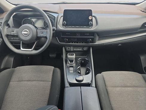 Used 2023 Nissan Rogue SV AWD/4WD image 10