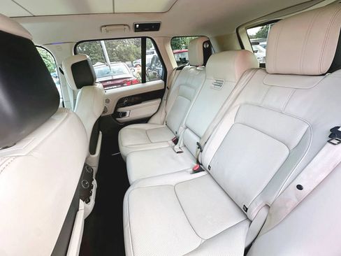 Used 2018 Land Rover Range Rover HSE AWD/4WD image 33