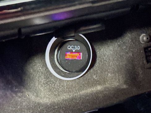 Used 2022 Chrysler 300 S image 31