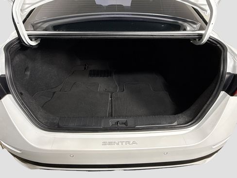 Used 2024 Nissan Sentra SR image 34