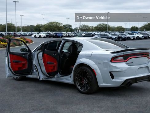 Used 2022 Dodge Charger Scat Pack image 4