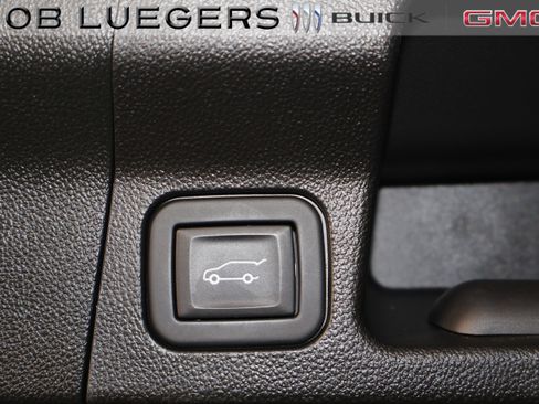 Certified 2023 GMC Acadia AT4 w/ Technology Package image 22