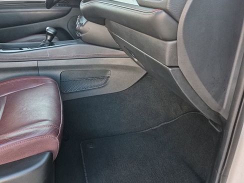 Used 2023 Dodge Durango GT image 29