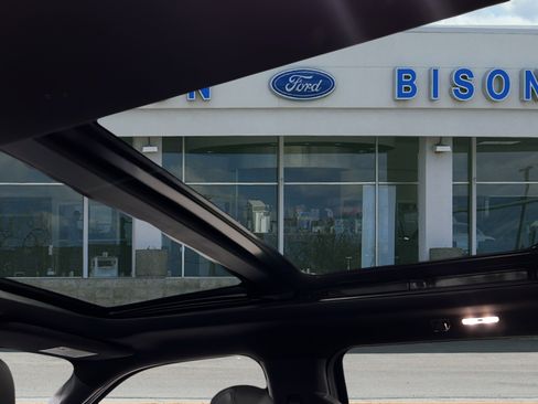 Used 2020 Ford F150 Raptor w/ Equipment Group 802A Luxury image 10