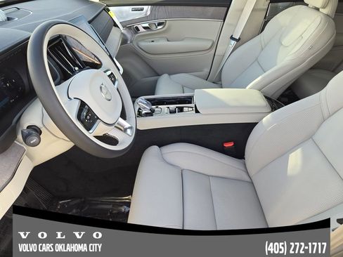 New 2026 Volvo XC90 B6 Ultra w/ Lounge Package image 11