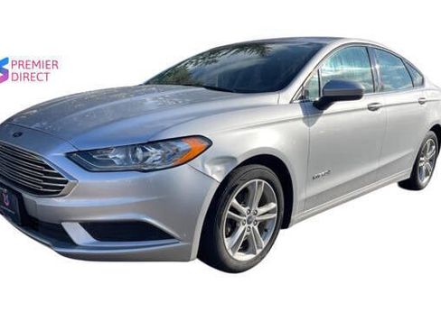 Used 2018 Ford Fusion SE image 1