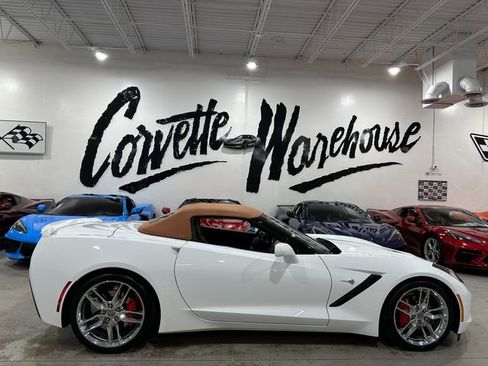 Used 2016 Chevrolet Corvette Stingray Convertible w/ 3LT Preferred Equipment Group RWD image 9