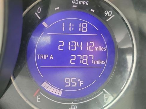 Used 2018 Honda Fit Sport image 12