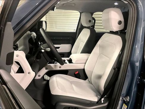 Certified 2025 Land Rover Defender 110 S AWD/4WD image 14