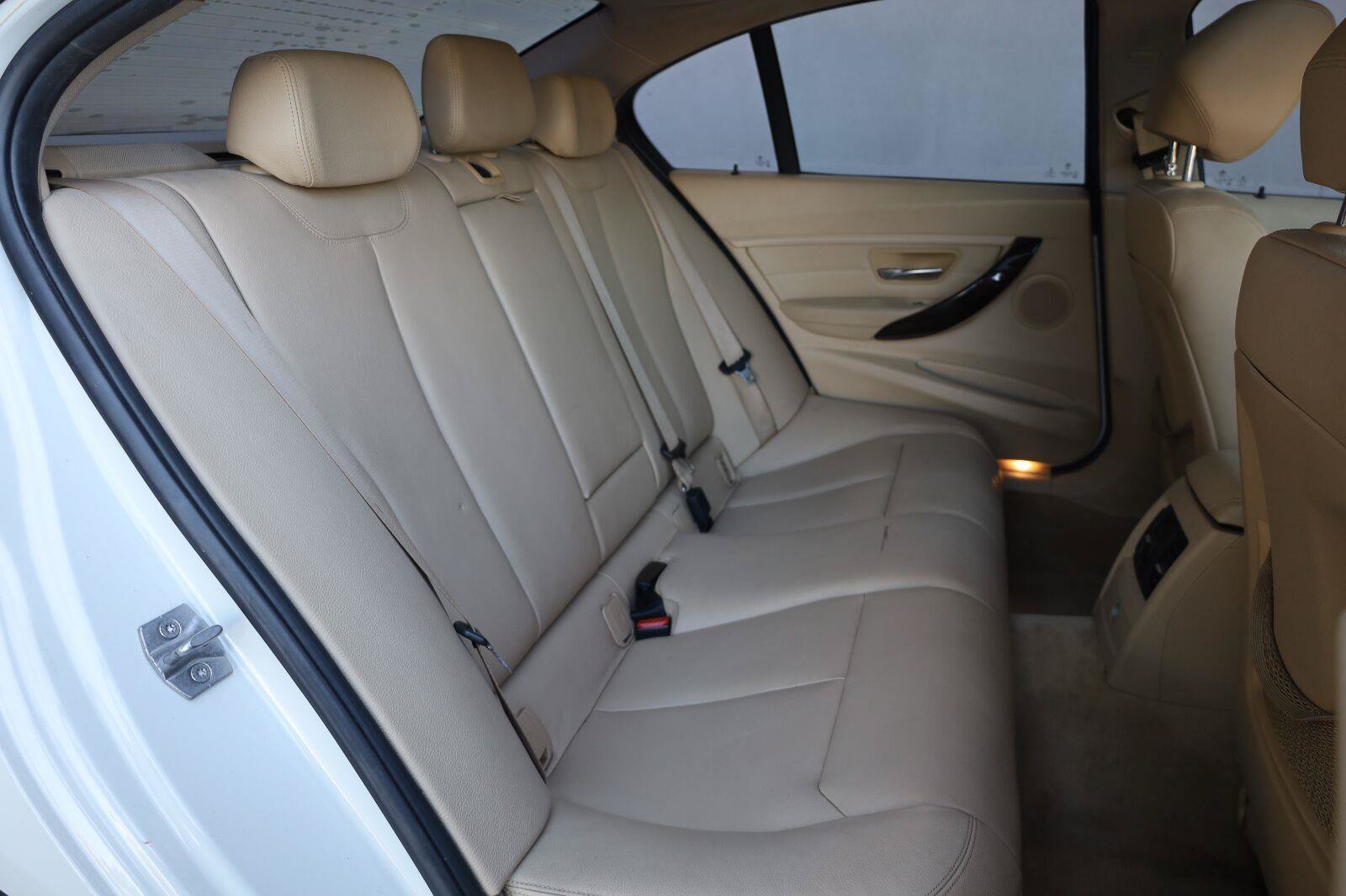 Used 2015 BMW 328i Sedan RWD image 23