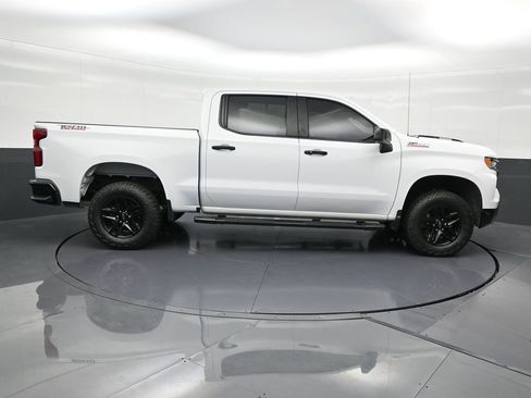 Used 2024 Chevrolet Silverado 1500 LT Trail Boss image 7