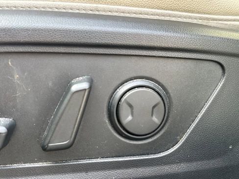 Used 2022 Hyundai Tucson Limited image 13