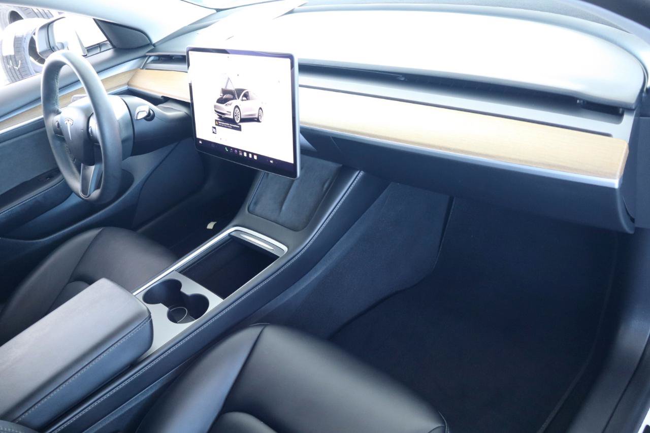Used 2023 Tesla Model 3 Standard Range RWD image 34