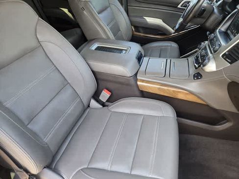 Used 2020 GMC Yukon Denali w/ Denali Ultimate Package AWD/4WD image 15