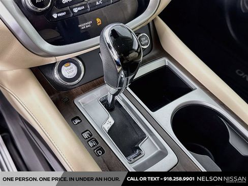 Used 2020 Nissan Murano Platinum w/ Cargo Package FWD image 17