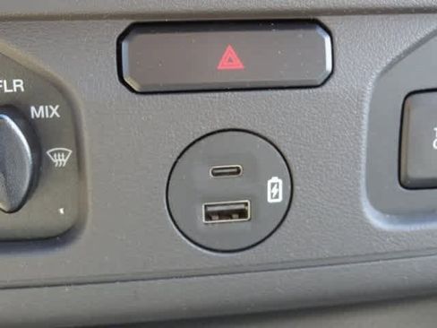 New 2024 Ford E-450 and Econoline 450 Super Duty image 16