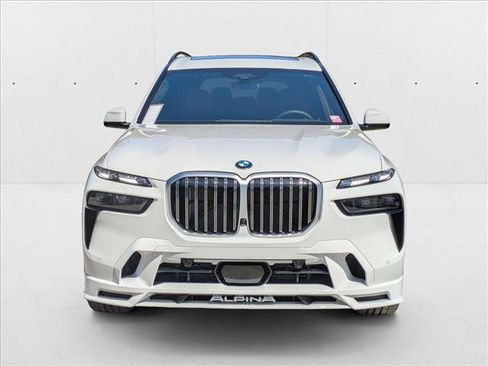 New 2025 BMW ALPINA XB7 image 6