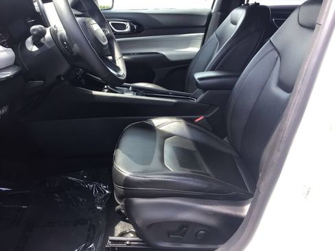 Used 2023 Jeep Compass Limited AWD/4WD image 9