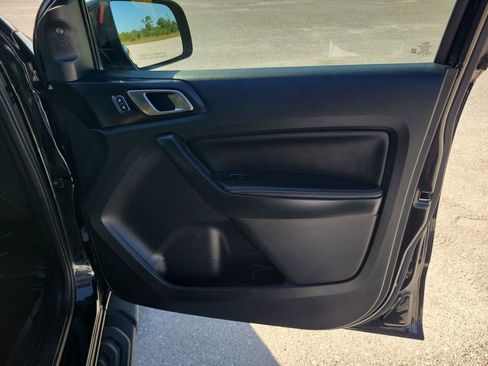 Used 2023 Ford Ranger Lariat w/ Tremor Off-Road Package image 46