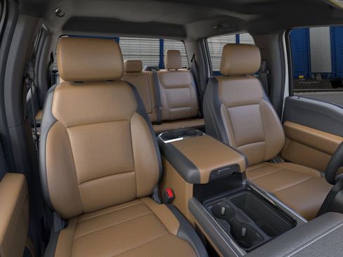 New 2026 Ford F350 Lariat w/ FX4 Off-Road Package image 10