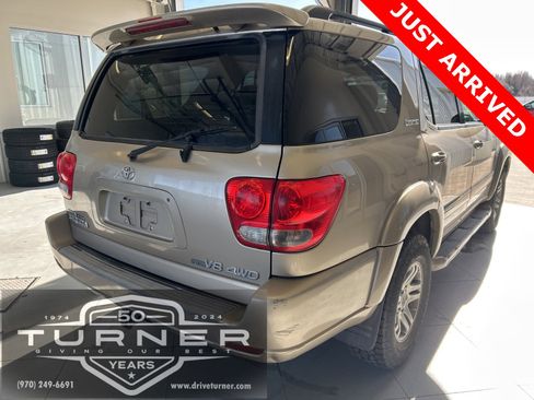 Used 2006 Toyota Sequoia Limited image 2