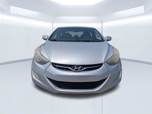 Used 2012 Hyundai Elantra GLS w/ Preferred Pkg 3 FWD image 10
