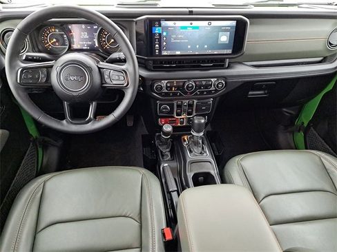 Used 2025 Jeep Gladiator Mojave w/ Safety Group image 24