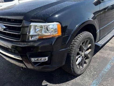 Used 2017 Ford Expedition EL Limited w/ Limited Appearance Package AWD/4WD image 14