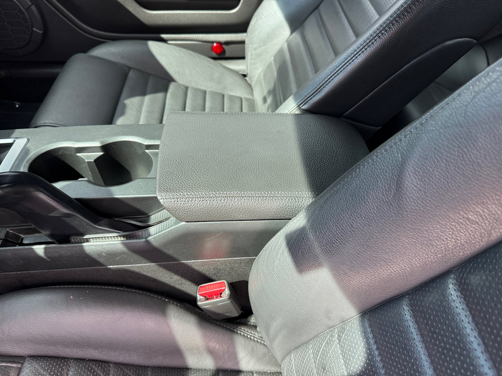 Used 2007 Ford Mustang GT RWD image 14