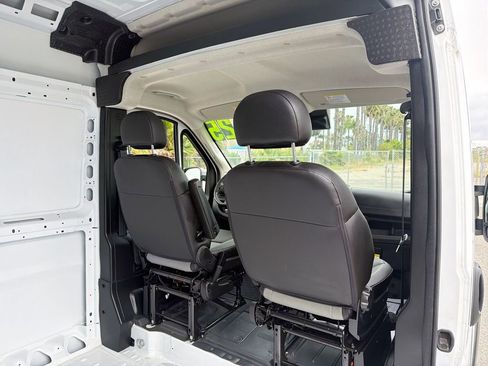 Used 2025 RAM ProMaster 3500 w/ Convenience Group FWD image 16