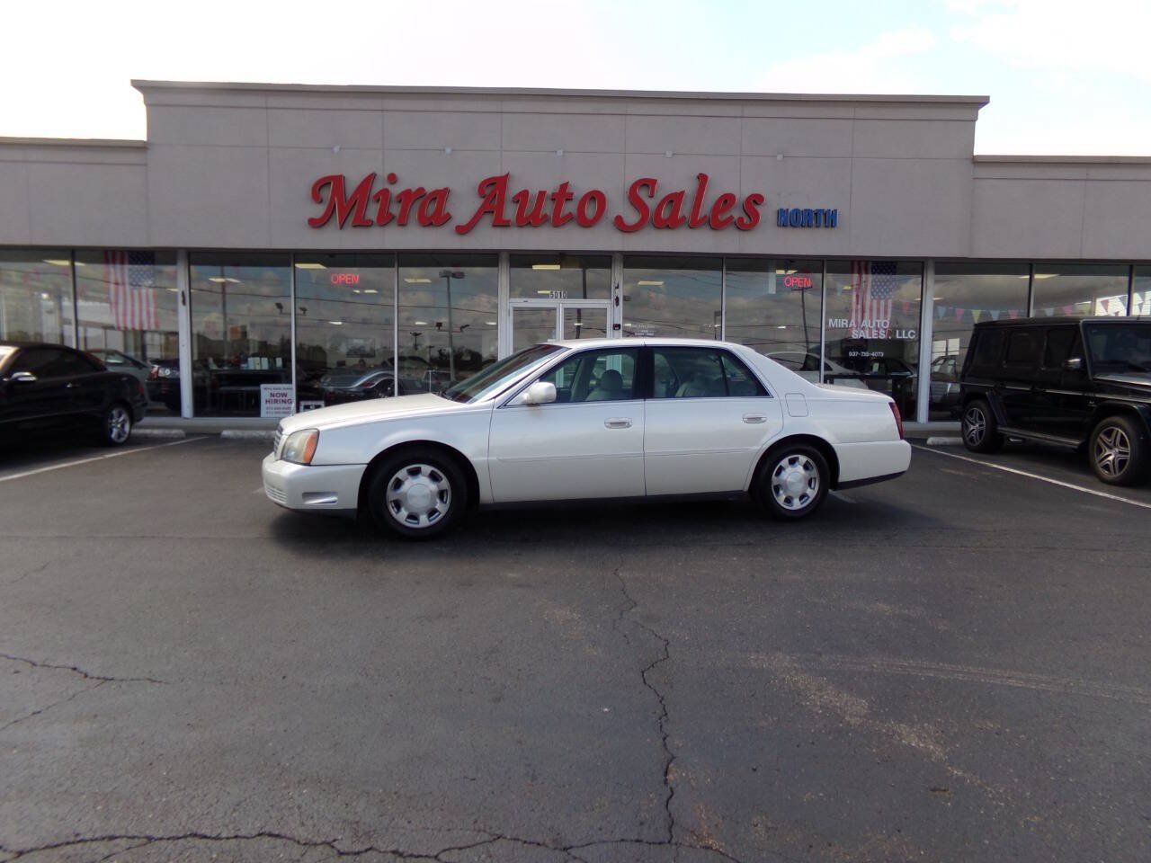 Used 2001 Cadillac De Ville FWD image 1
