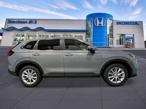 New 2026 Honda CR-V EX image 7