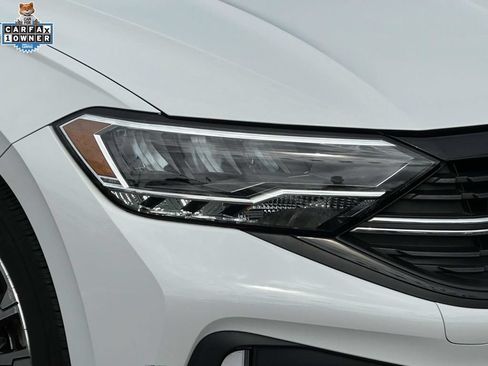 Used 2024 Volkswagen Jetta Sport FWD image 9