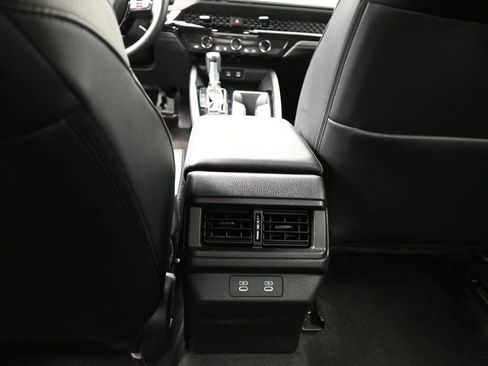 Used 2023 Honda Accord Touring image 18