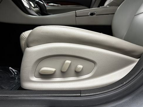 Used 2019 Cadillac CTS RWD image 12