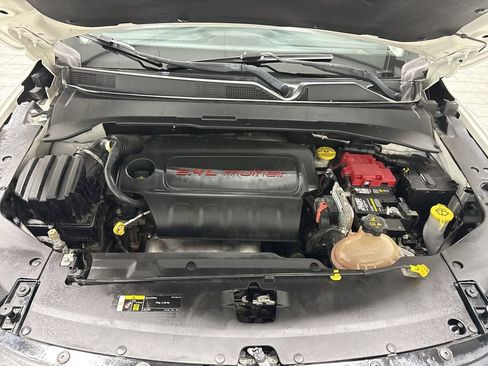 Used 2020 Jeep Compass Latitude FWD image 31