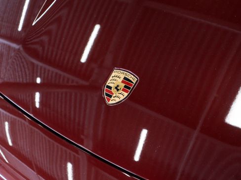 Certified 2022 Porsche Taycan Turbo S image 27